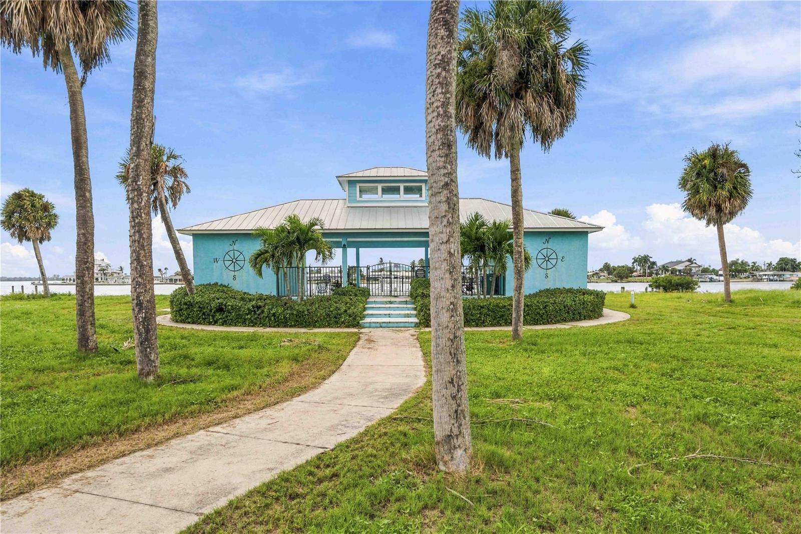 6790 PORTSIDE LANE, ENGLEWOOD, FL, 34223 4 6790 PORTSIDE LANE