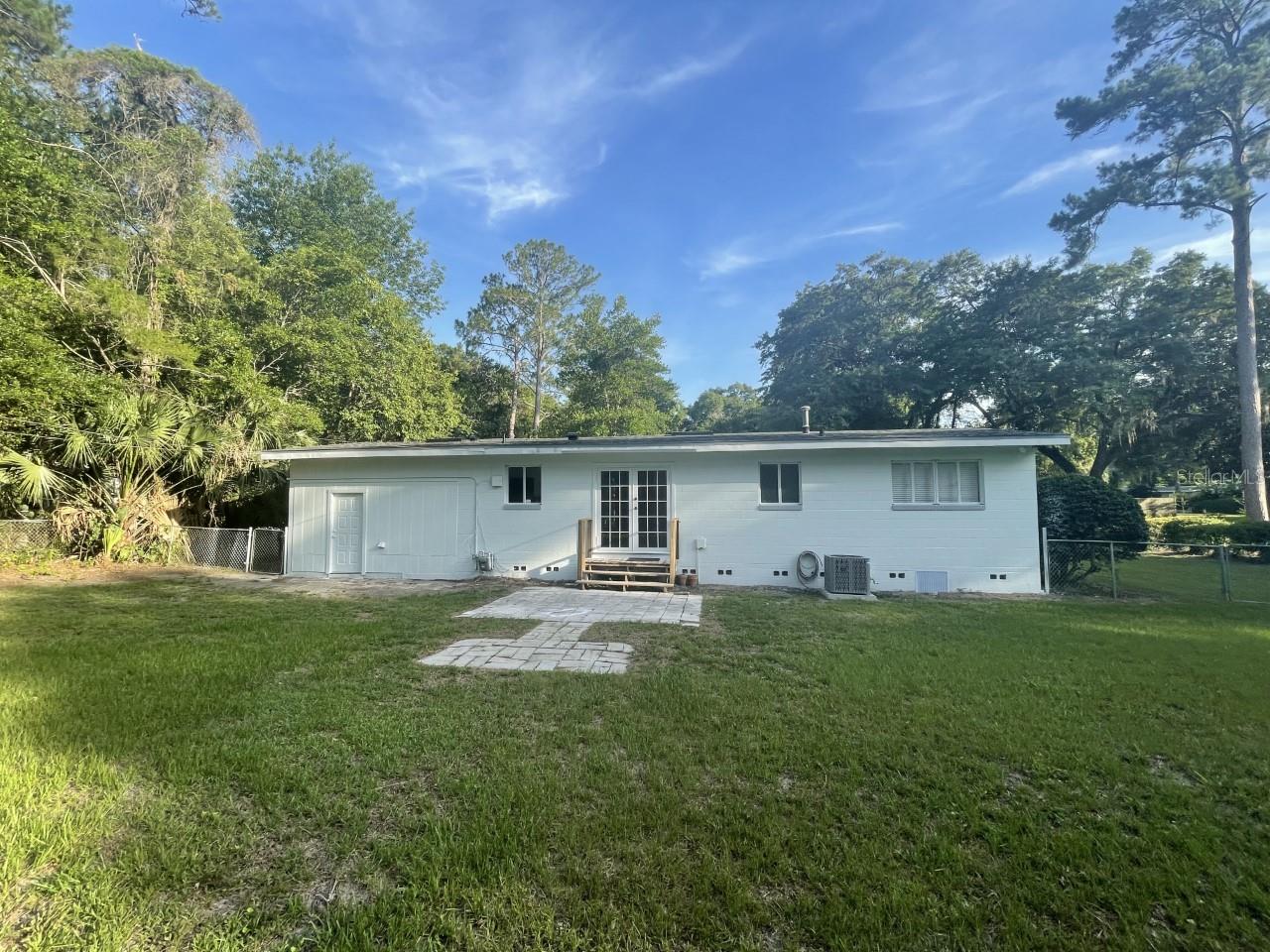 WOODLAND TERRACE - Residential Lease