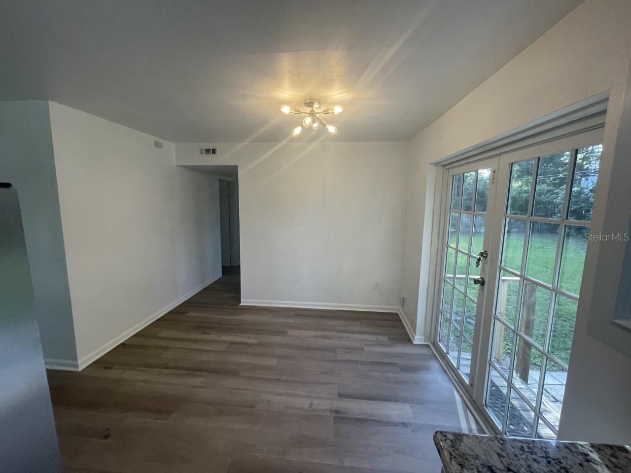 WOODLAND TERRACE - Residential Lease