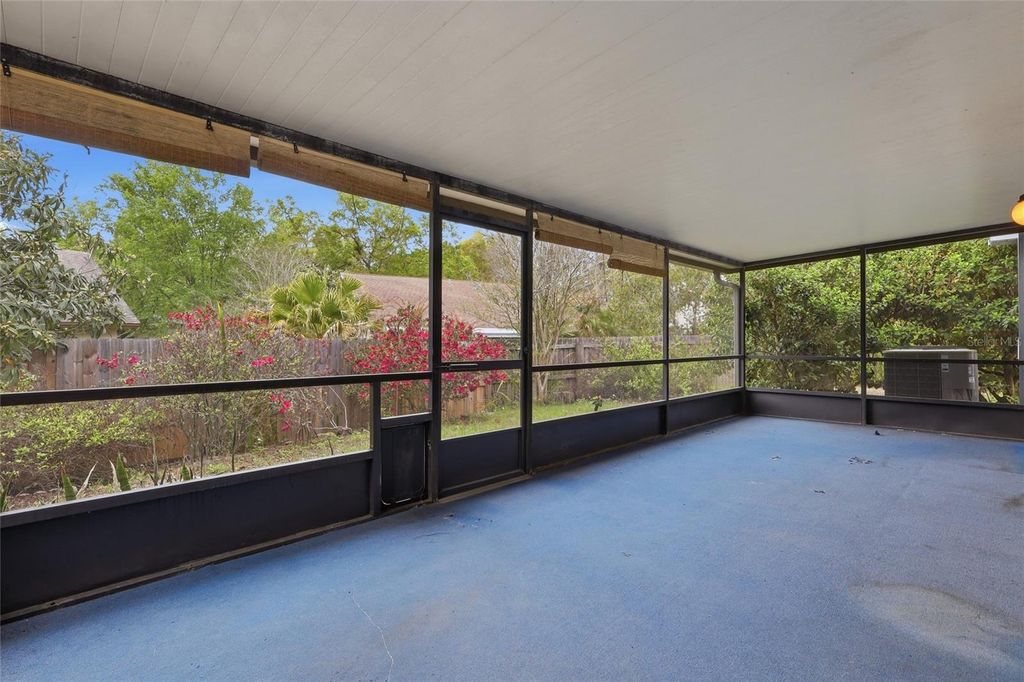 Photo of 1701 Coppersmith Court, Lutz, FL 33559 (MLS # TB8486558)