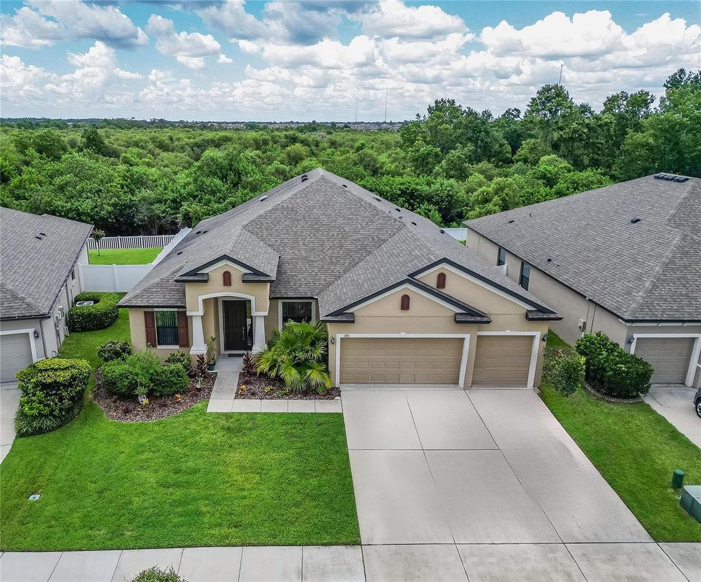 Photo of 11911 Sunburst Marble Road, Riverview, FL 33579 (MLS # TB8399602)