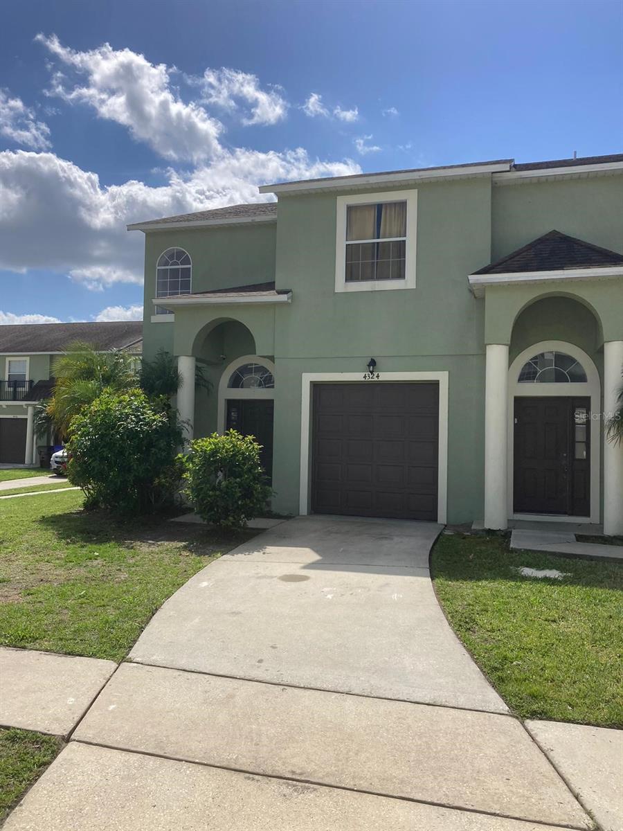 Photo of Kissimmee, FL 34746 (MLS # O6435717)