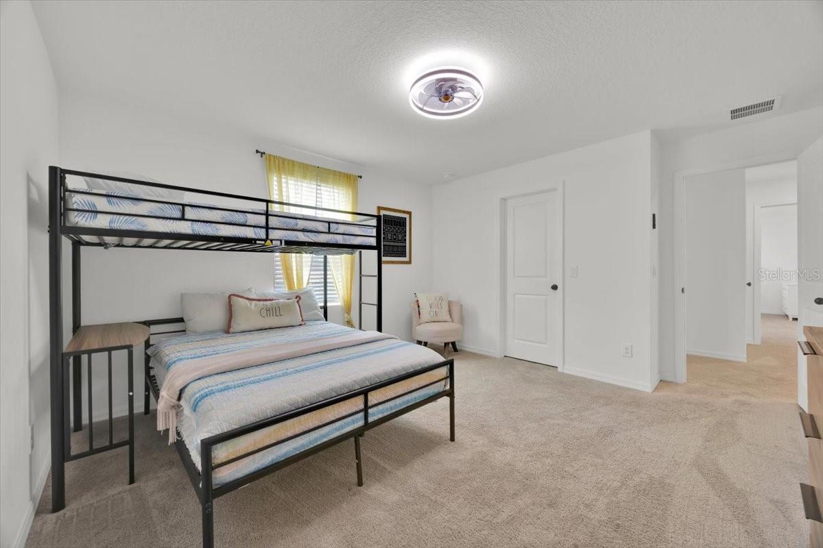 GLEN/WEST HAVEN - Residential