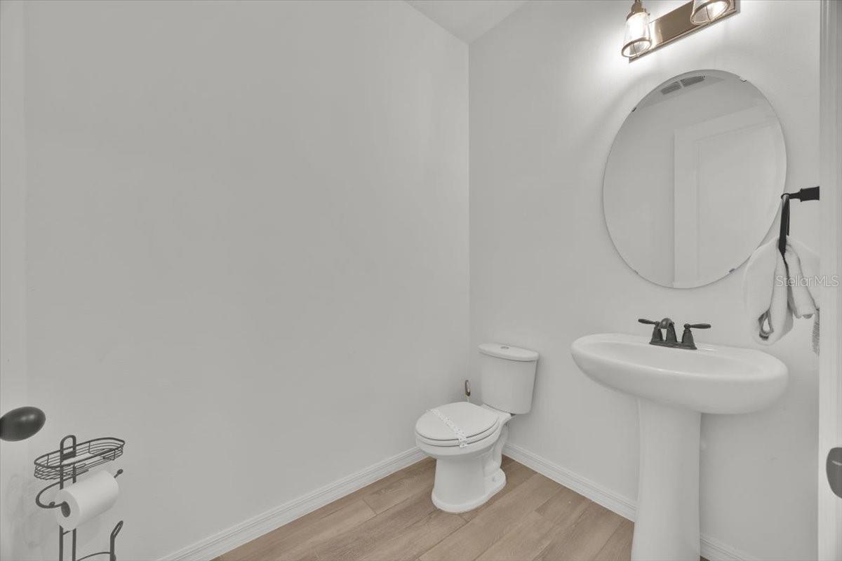 GLEN/WEST HAVEN - Residential