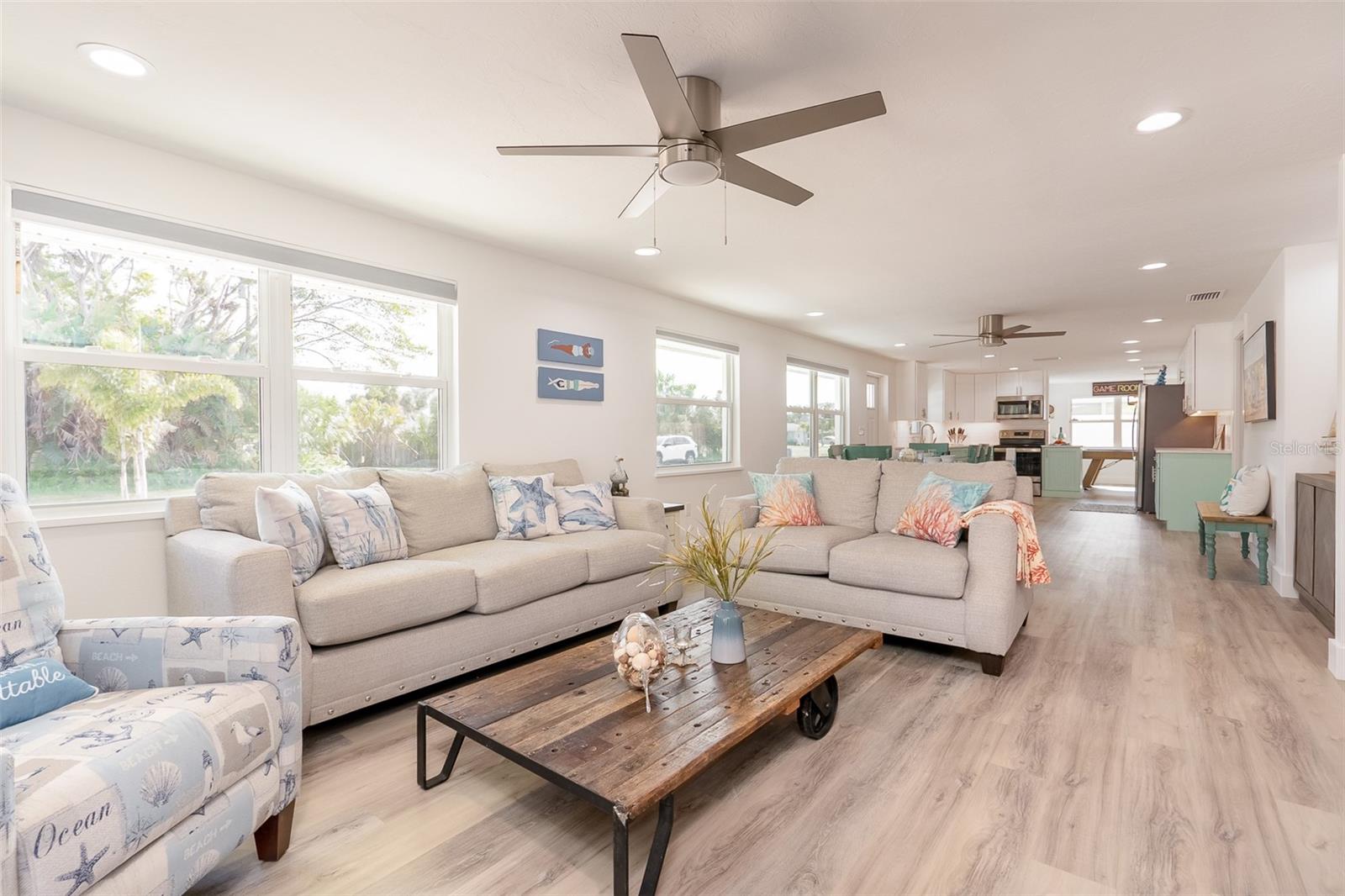 BAY PALMS ADD - Residential