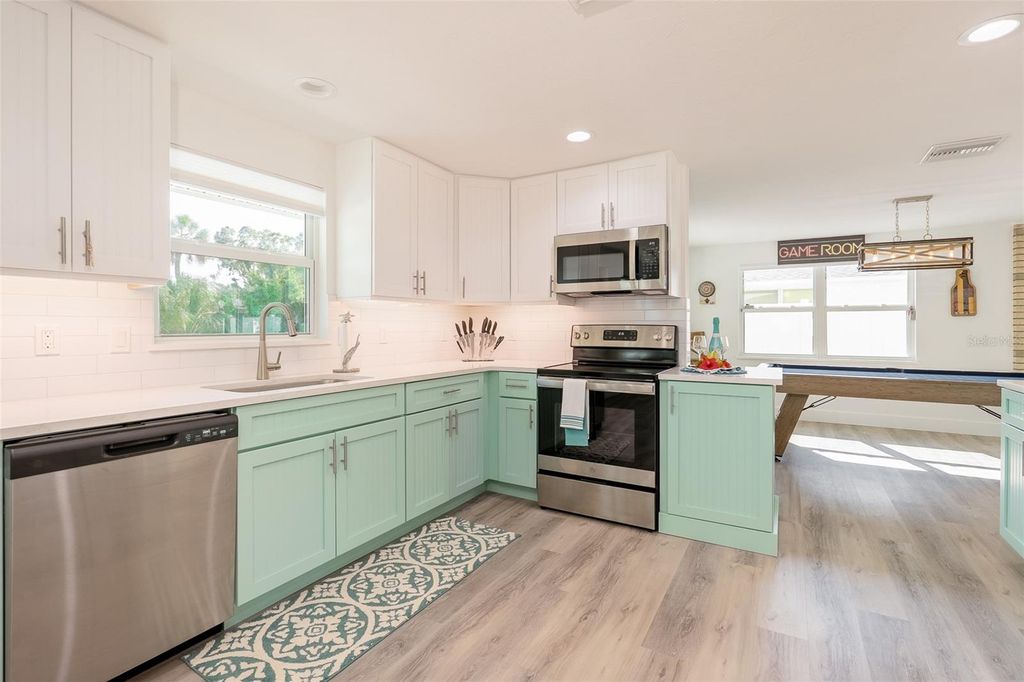 Photo of 408 71st Street, Holmes Beach, FL 34217 (MLS # A4668595)