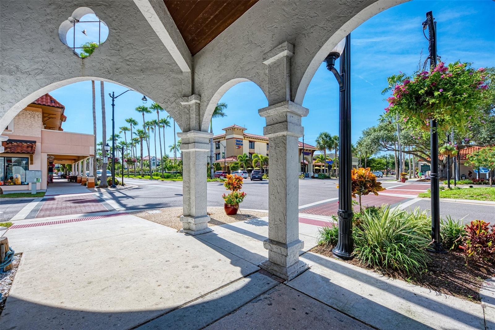 GULF BREEZE - Residential