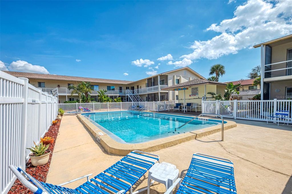 Photo of 320 Base Avenue E #224, Venice, FL 34285 (MLS # N6143146)