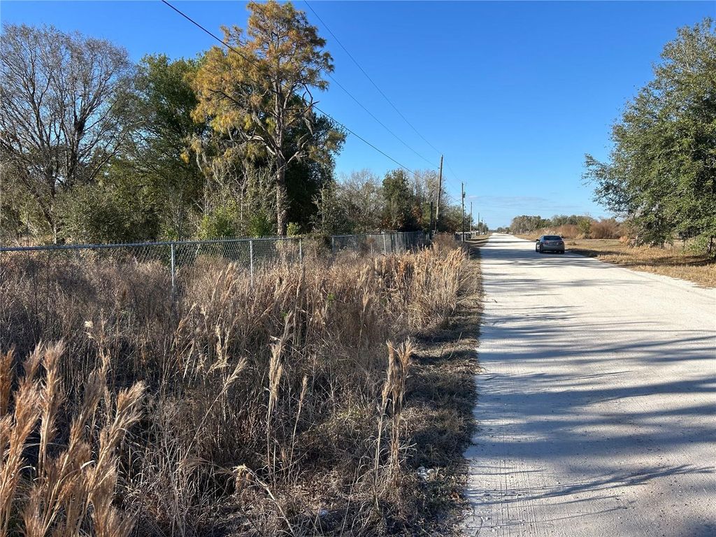 Photo of 6000 Us Highway 98 W, Frostproof, FL 33843 (MLS # TB8479109)