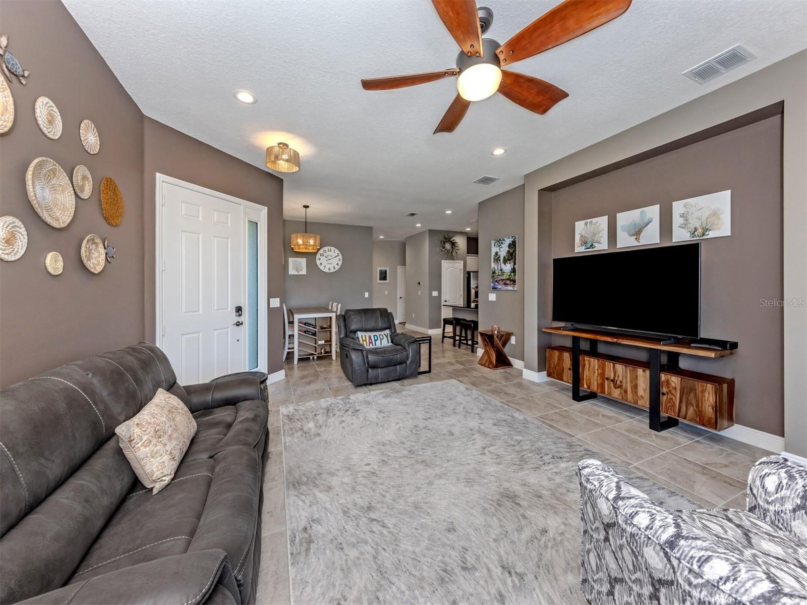 KINGS GATE PH 8 - Residential