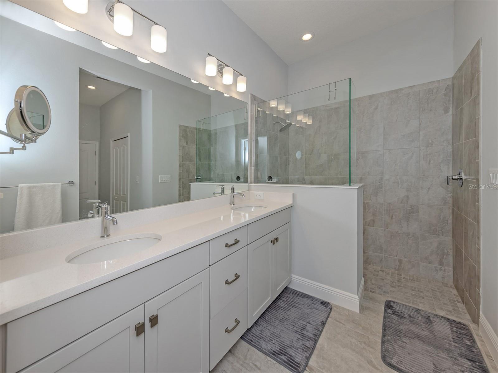 KINGS GATE PH 8 - Residential