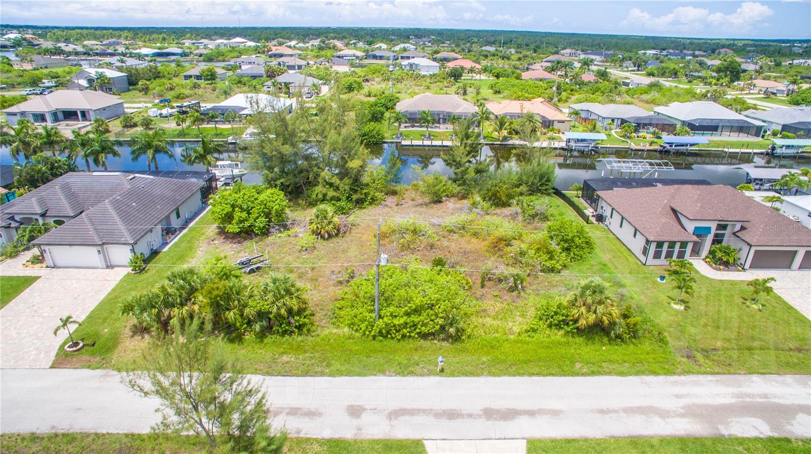 PORT CHARLOTTE SEC 093 - Land