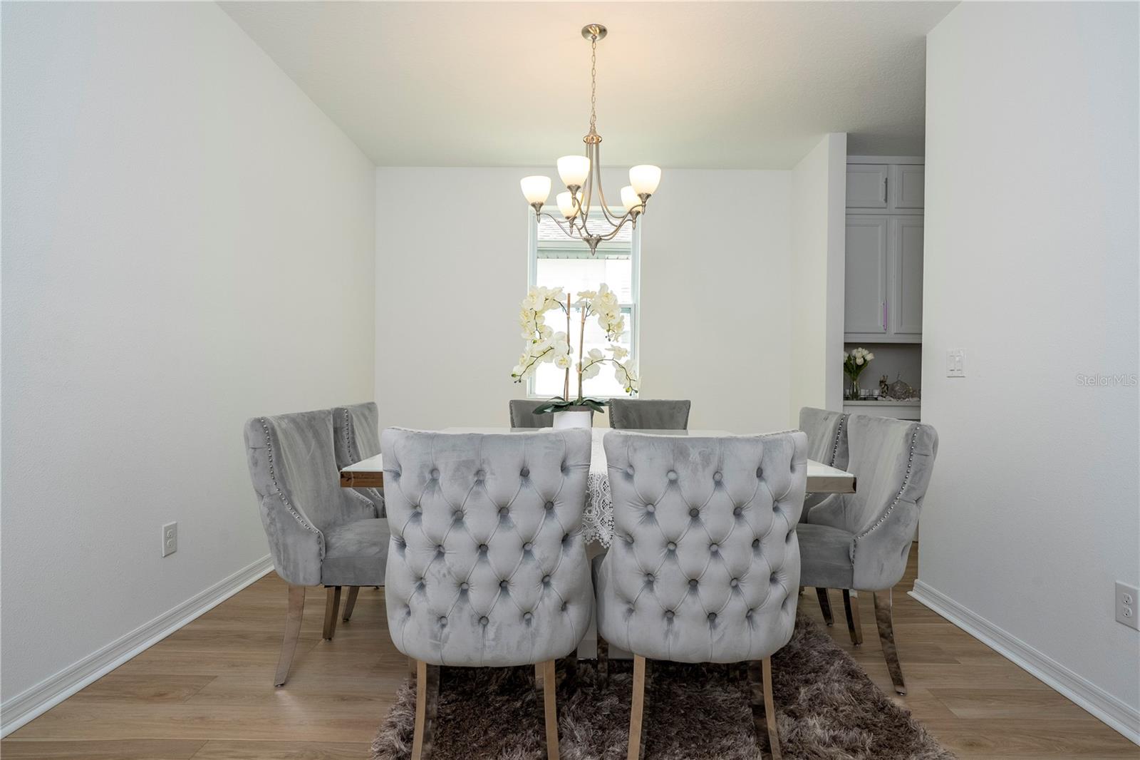 NORTHLAKE/OVATION PH 1 - Residential Lease