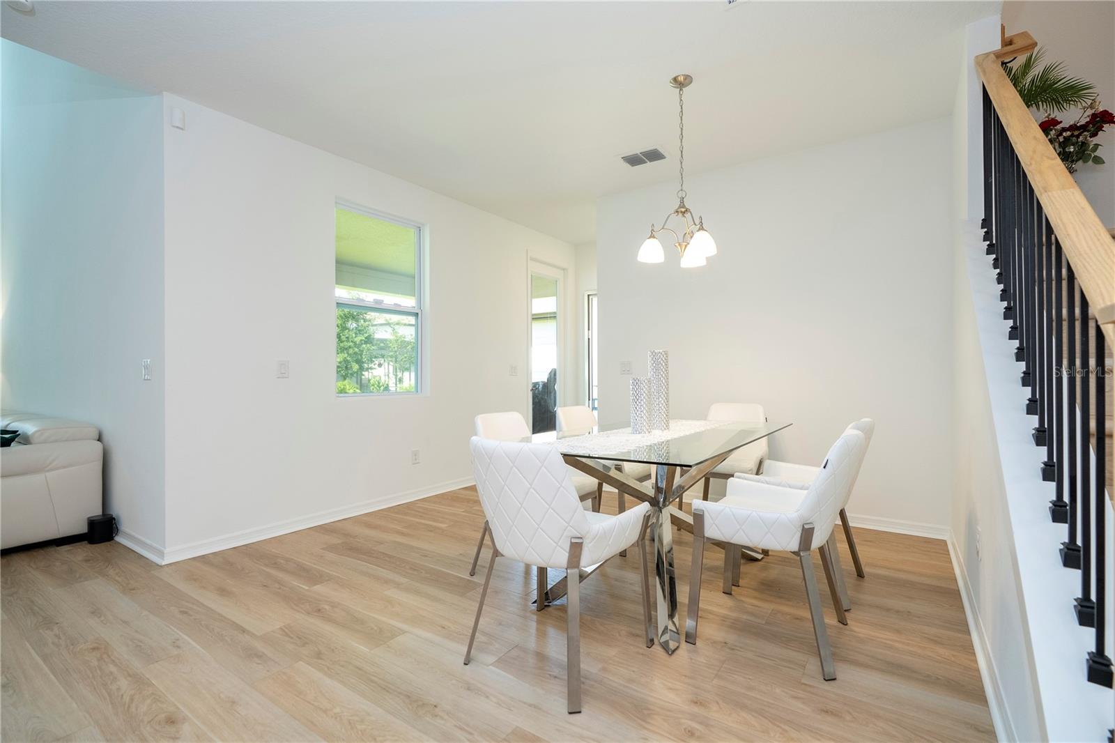 NORTHLAKE/OVATION PH 1 - Residential Lease