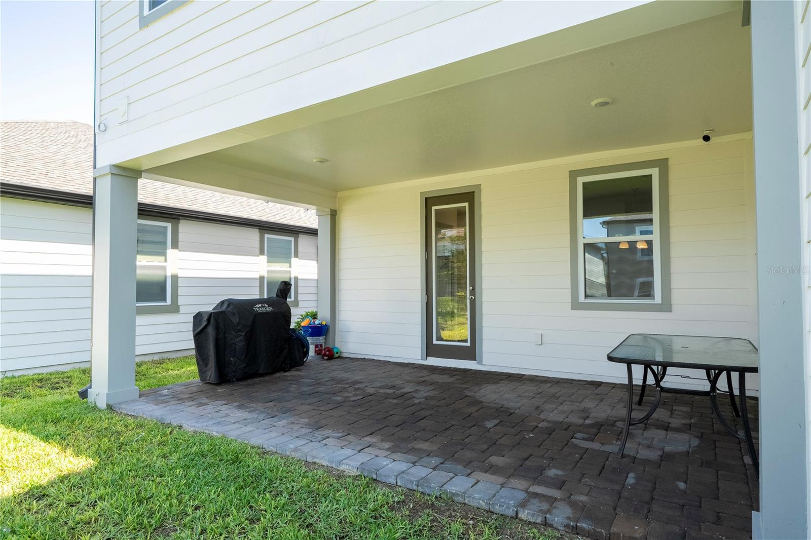 NORTHLAKE/OVATION PH 1 - Residential Lease