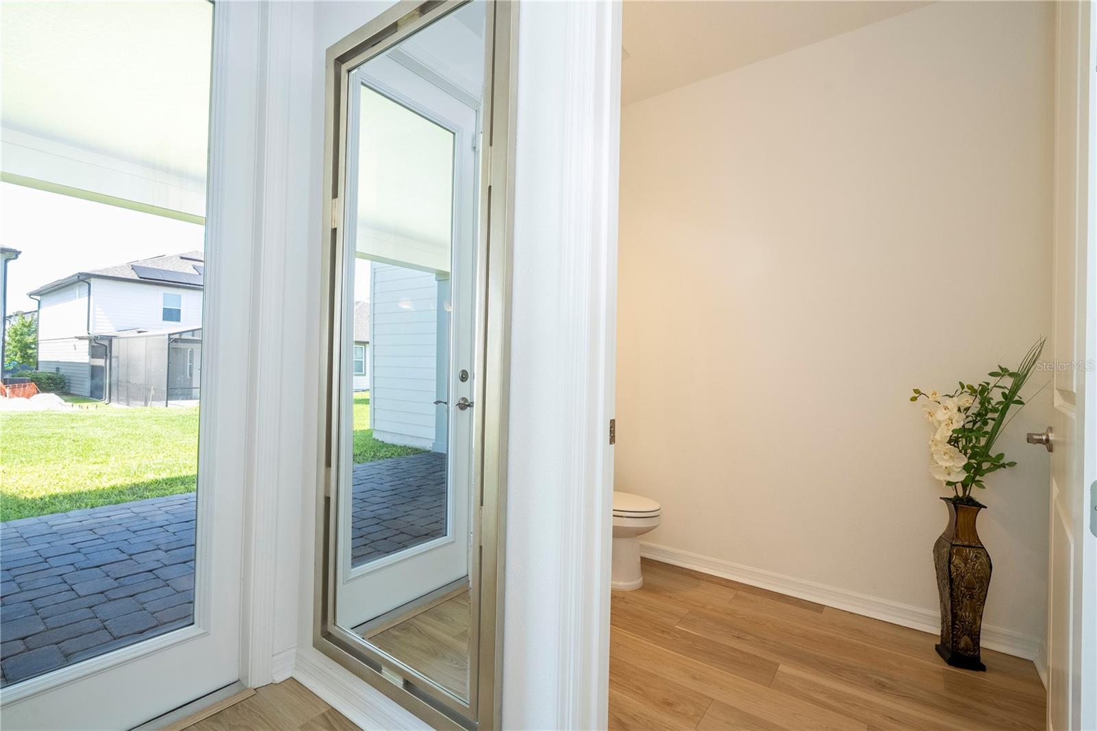 NORTHLAKE/OVATION PH 1 - Residential Lease