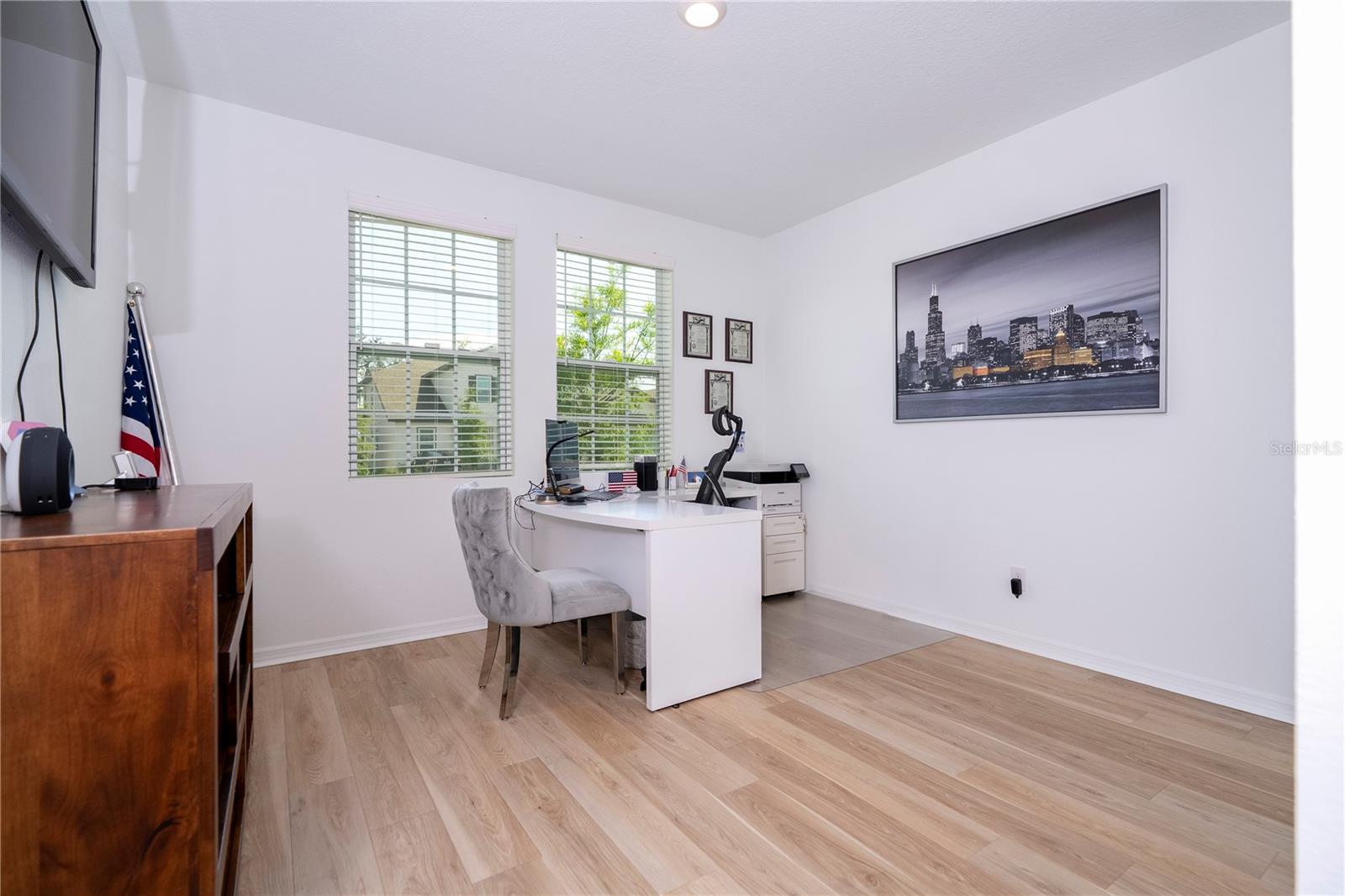 NORTHLAKE/OVATION PH 1 - Residential Lease