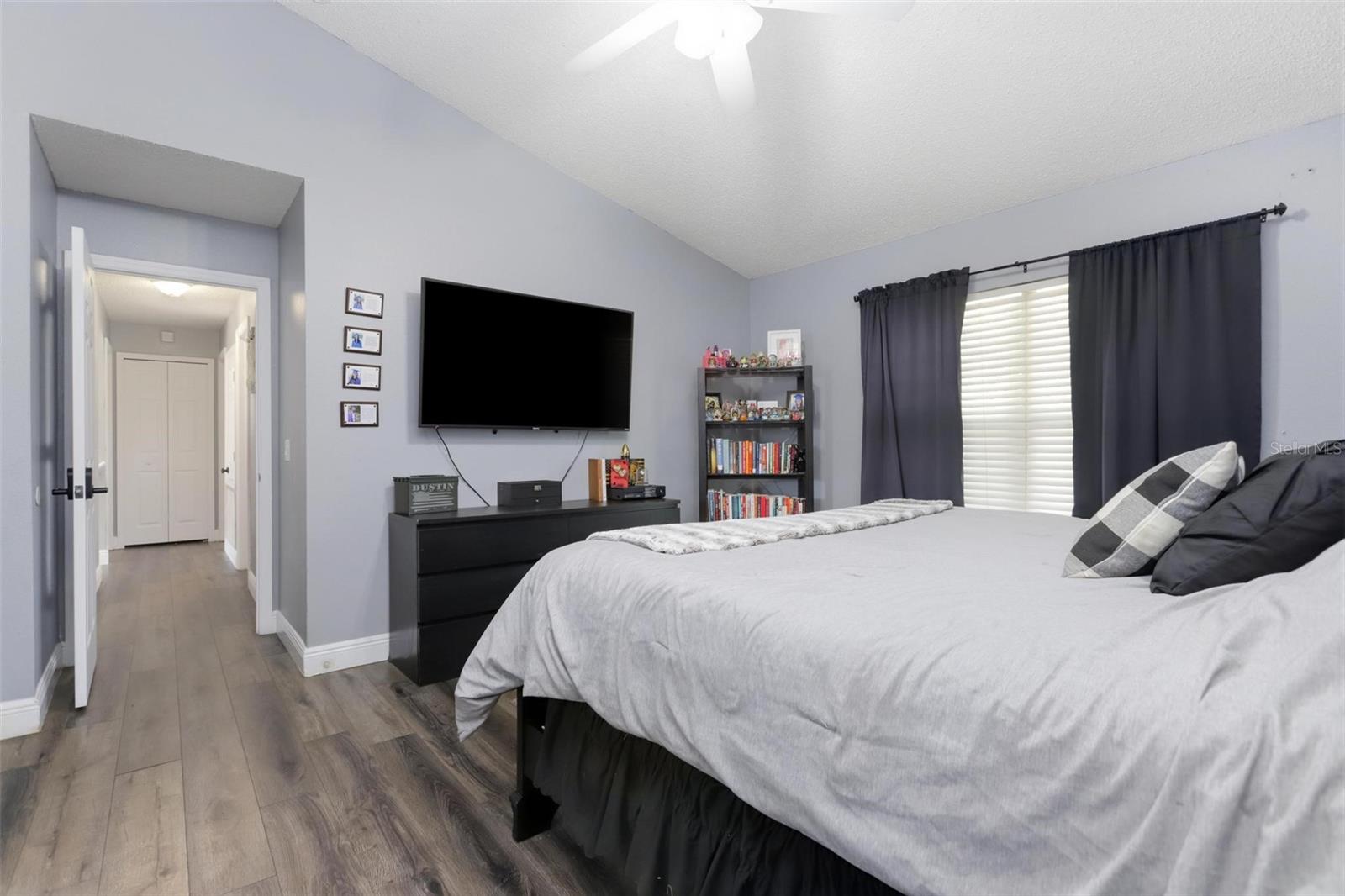 STERLING WOODS - Residential