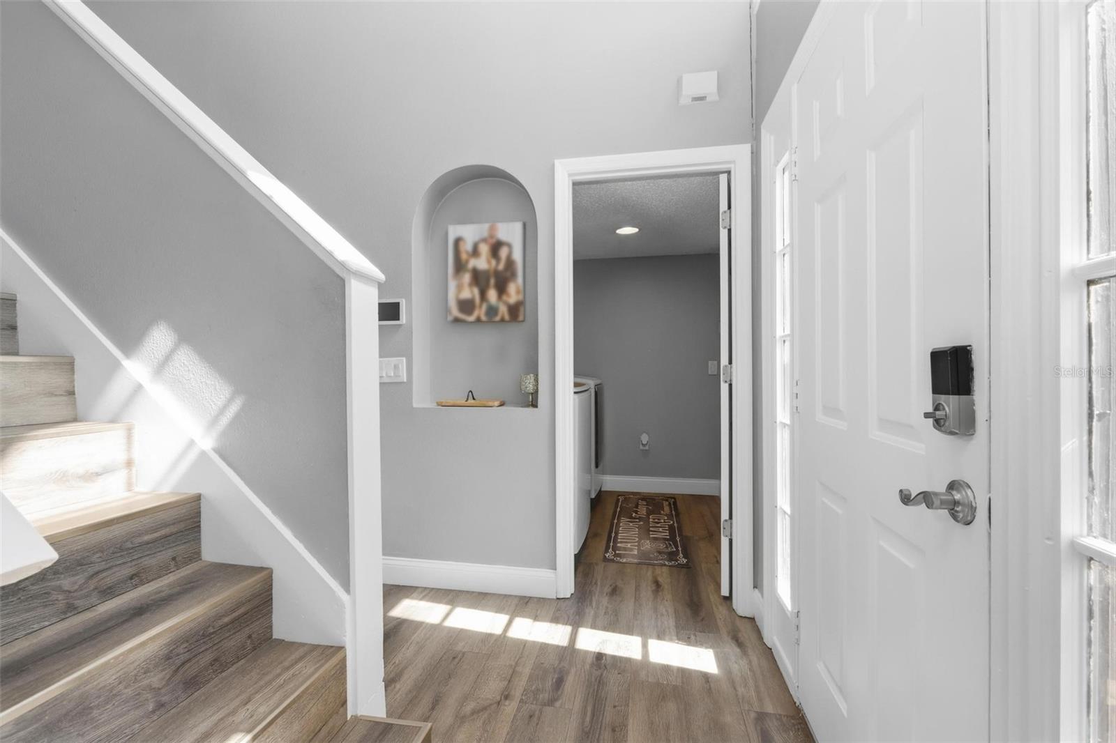 136 OAK VIEW PLACE