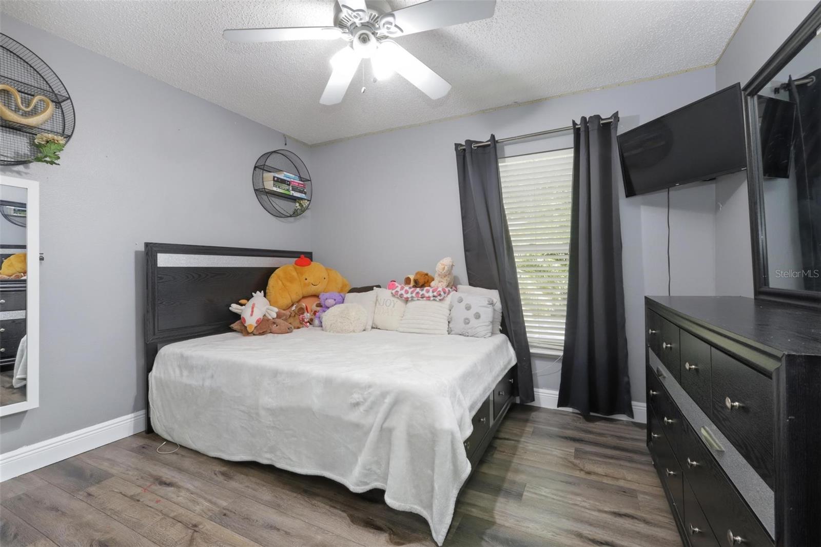 STERLING WOODS - Residential