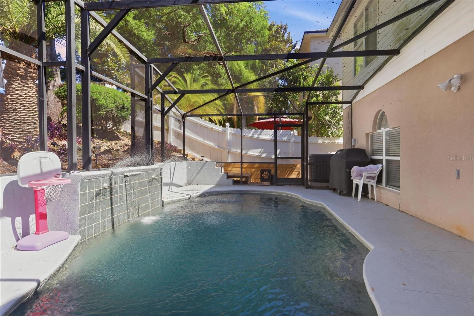 STERLING WOODS - Residential