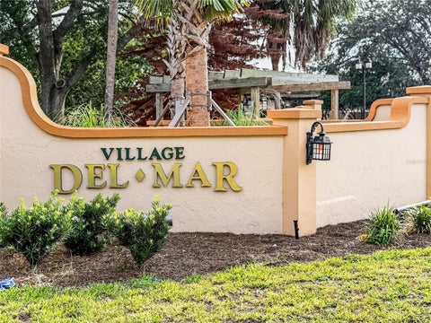 Tiny photo for 1222 Santos Place, Lady Lake, FL 32159 (MLS # G5114161)
