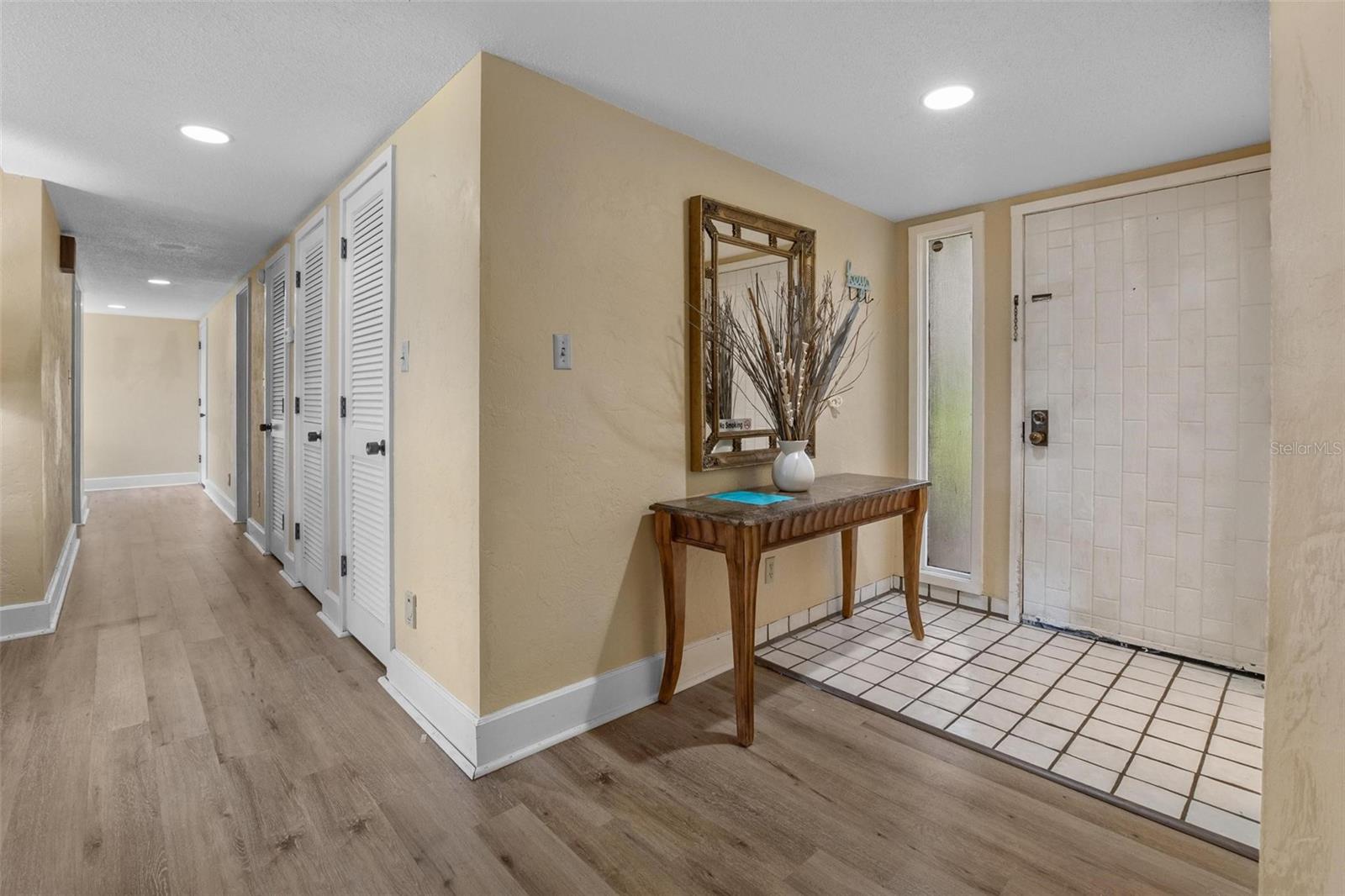 713 OLDE CAMELOT CIRCLE 3303-4