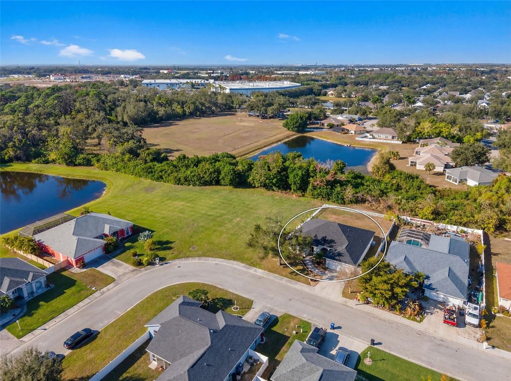 Photo of 6325 35th Avenue Circle E, Palmetto, FL 34221 (MLS # TB8464512)