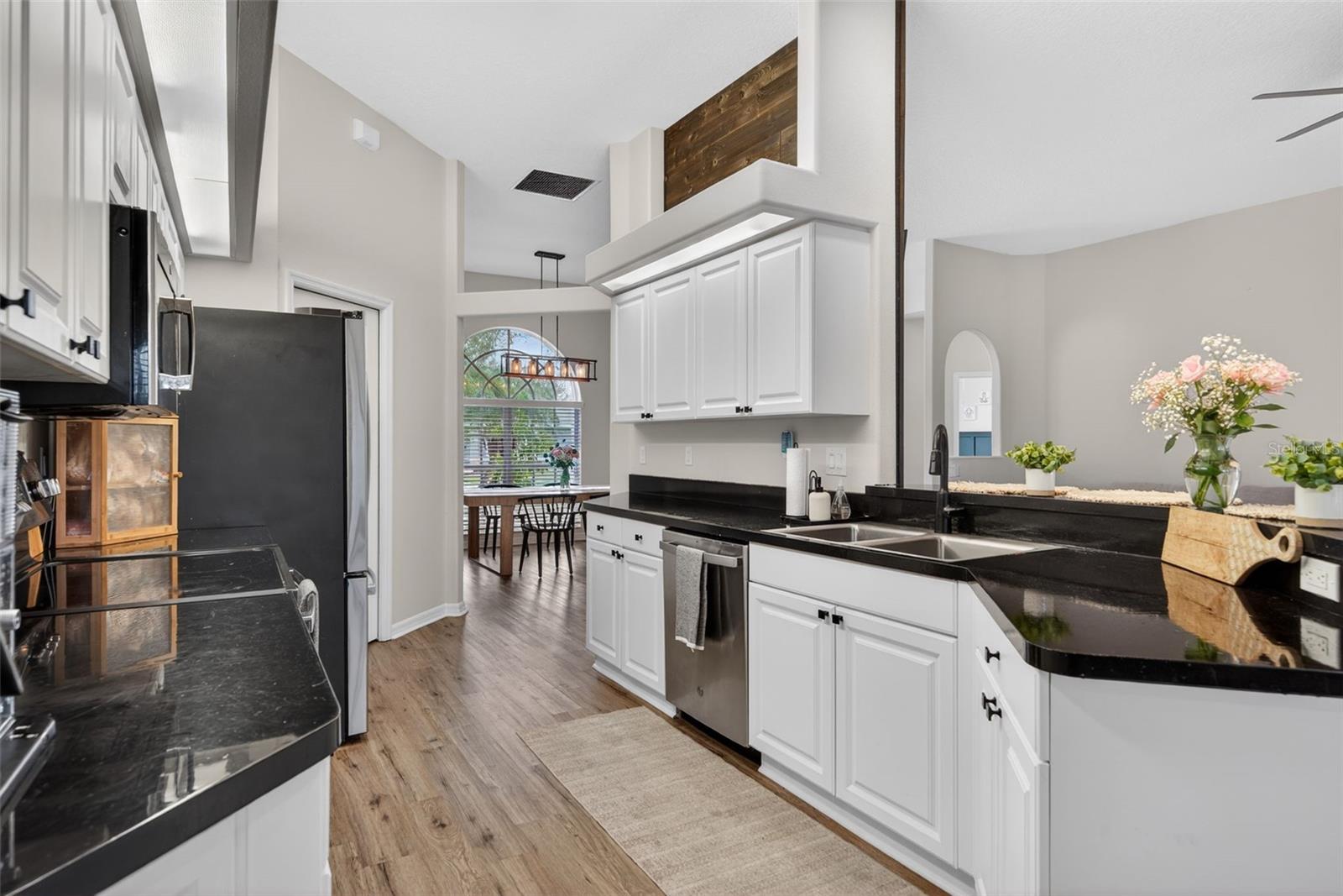 ARBOR CREEK - Residential