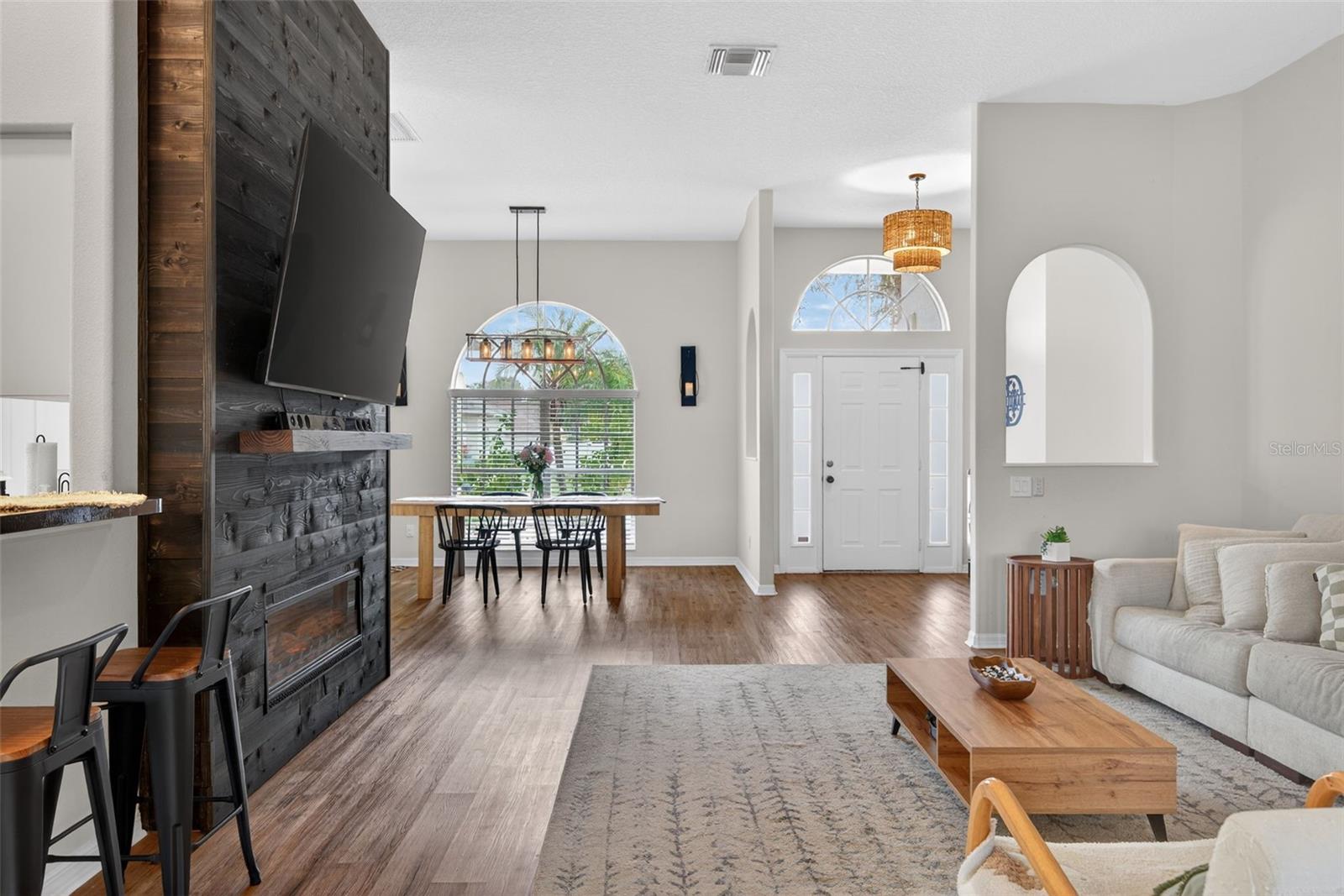 ARBOR CREEK - Residential