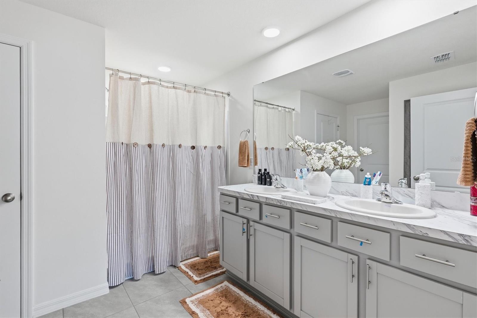 AUTUMN GLEN - Residential