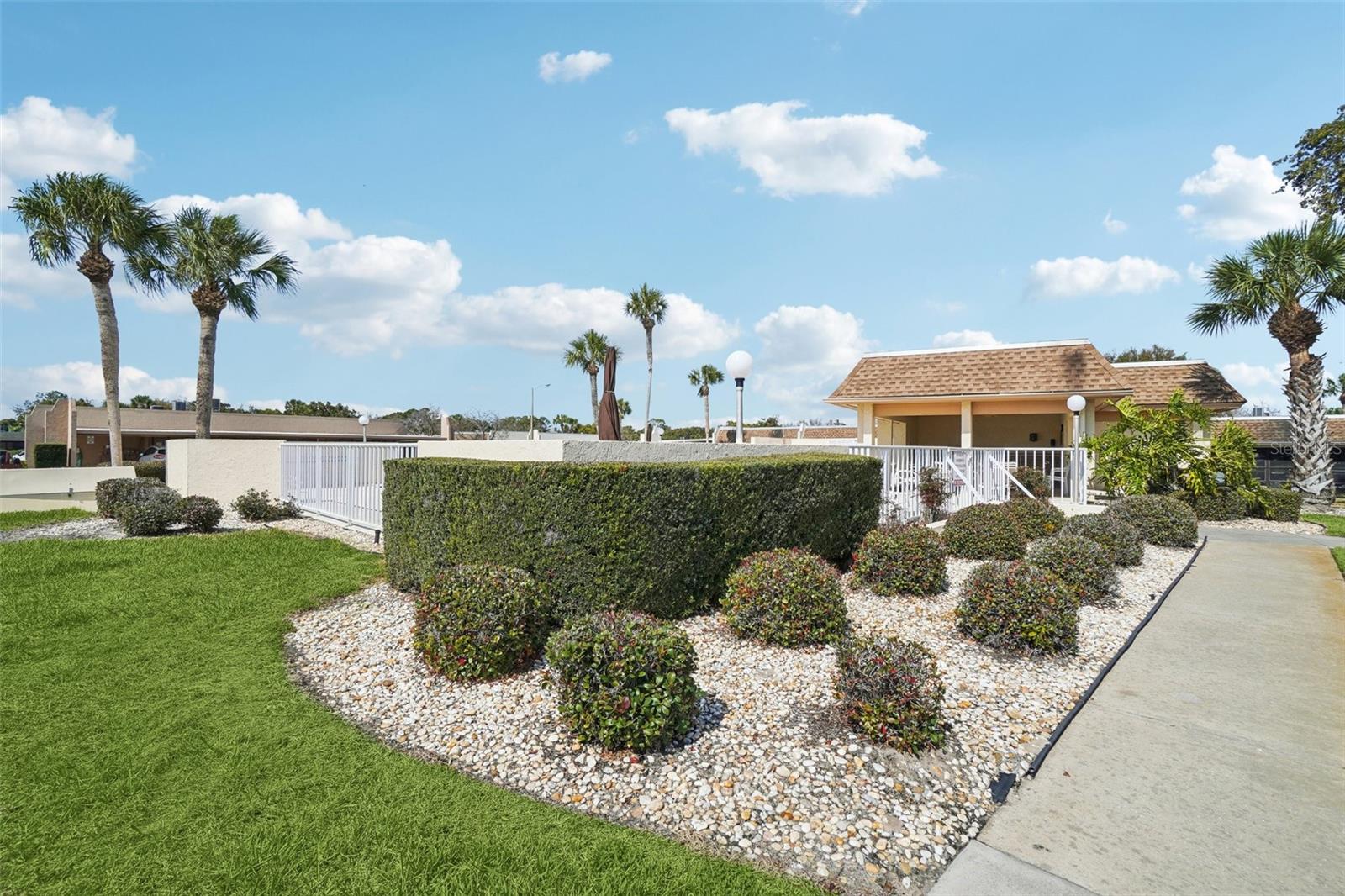 TIMBER OAKS FAIRWAY VILLAS - Residential