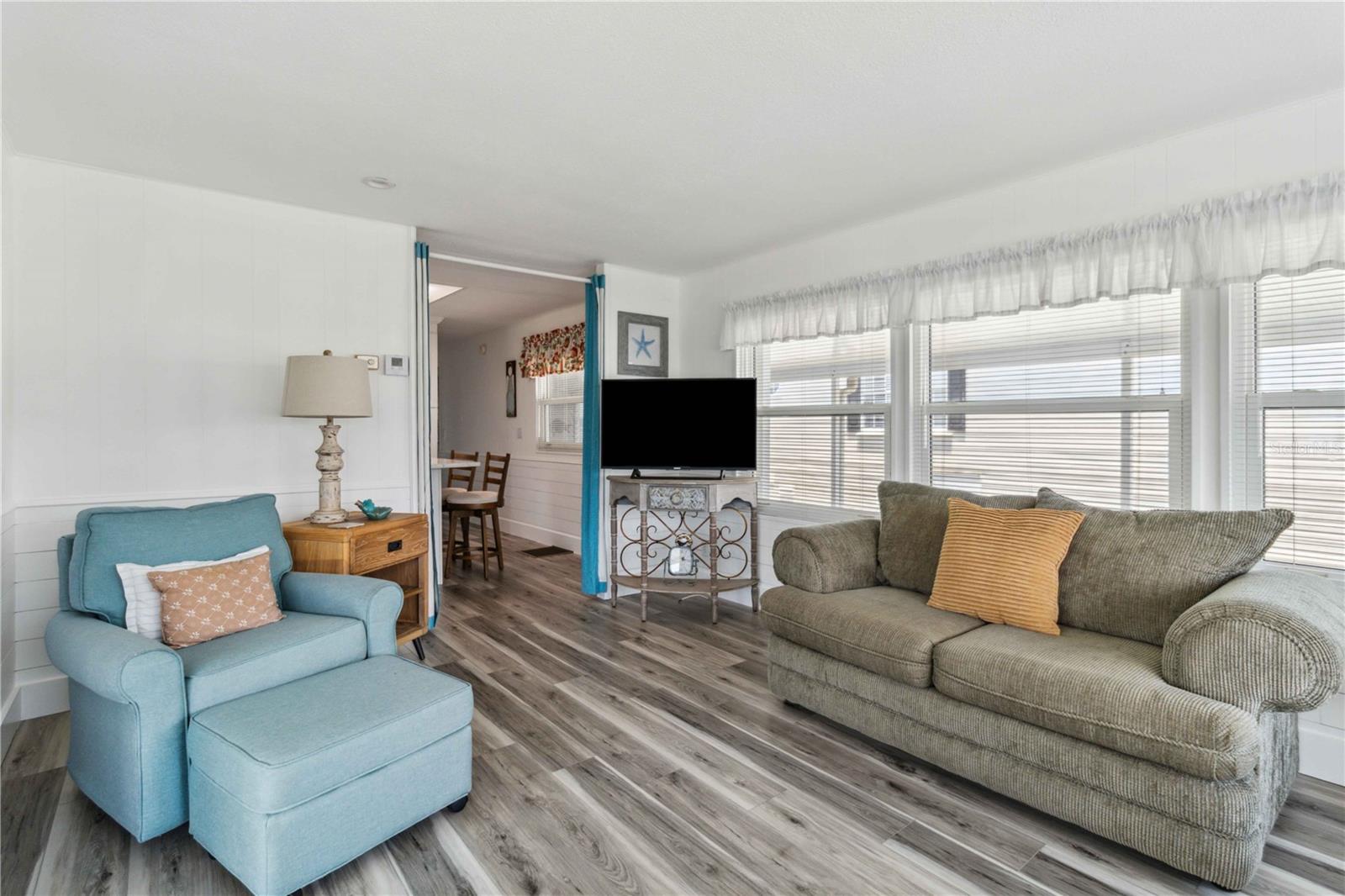 EAGLE POINT MHP - Residential