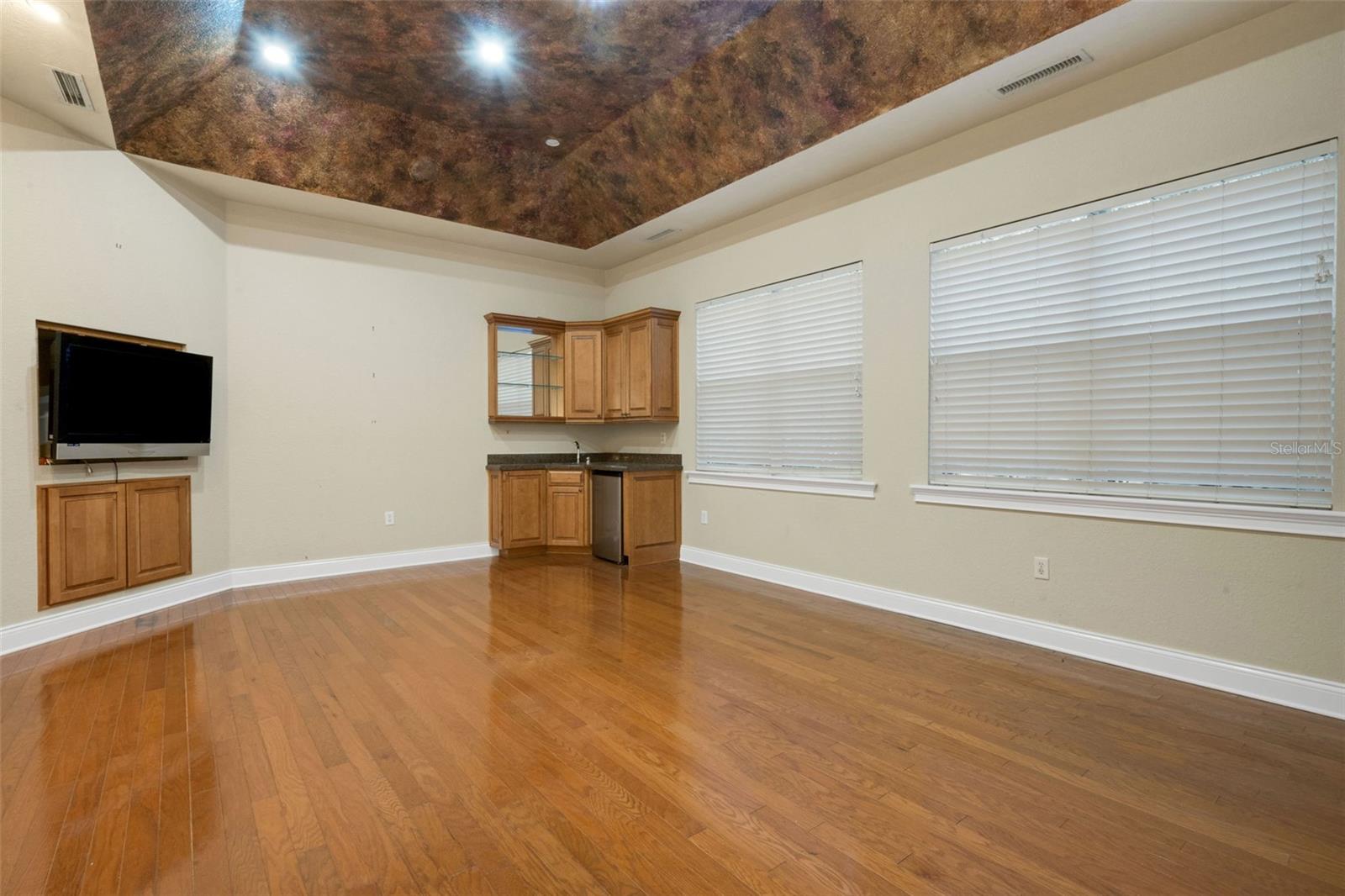 FISH HAWK TRAILS UNIT 6 - Residential