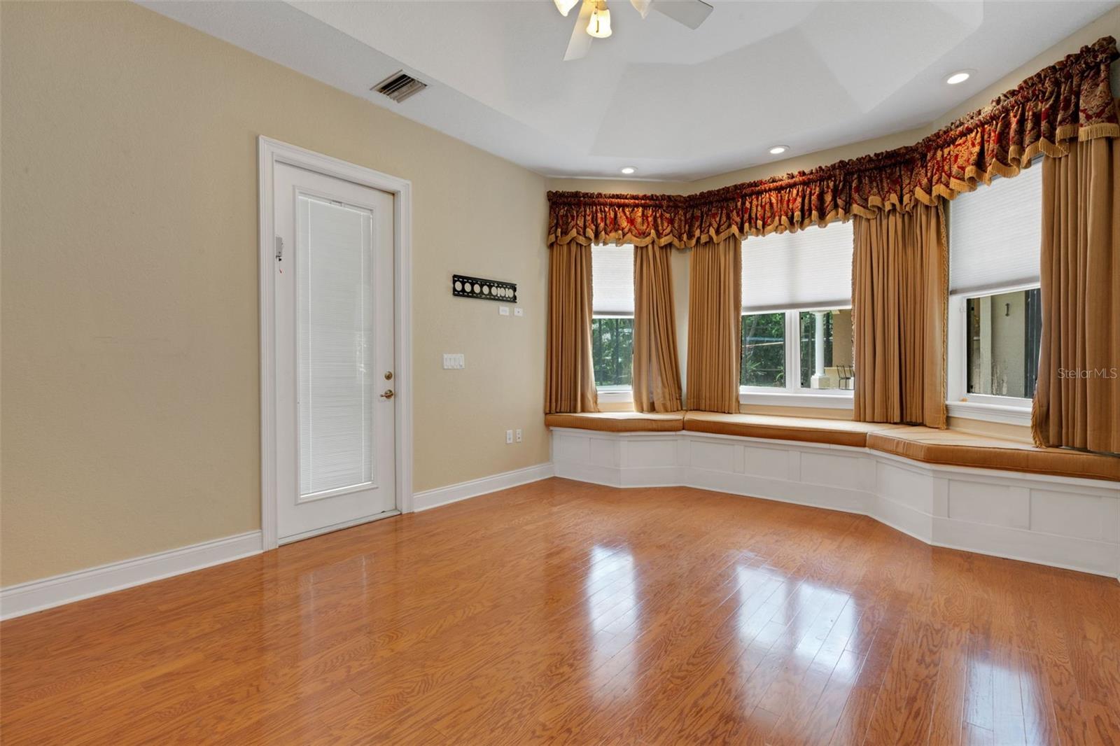 FISH HAWK TRAILS UNIT 6 - Residential