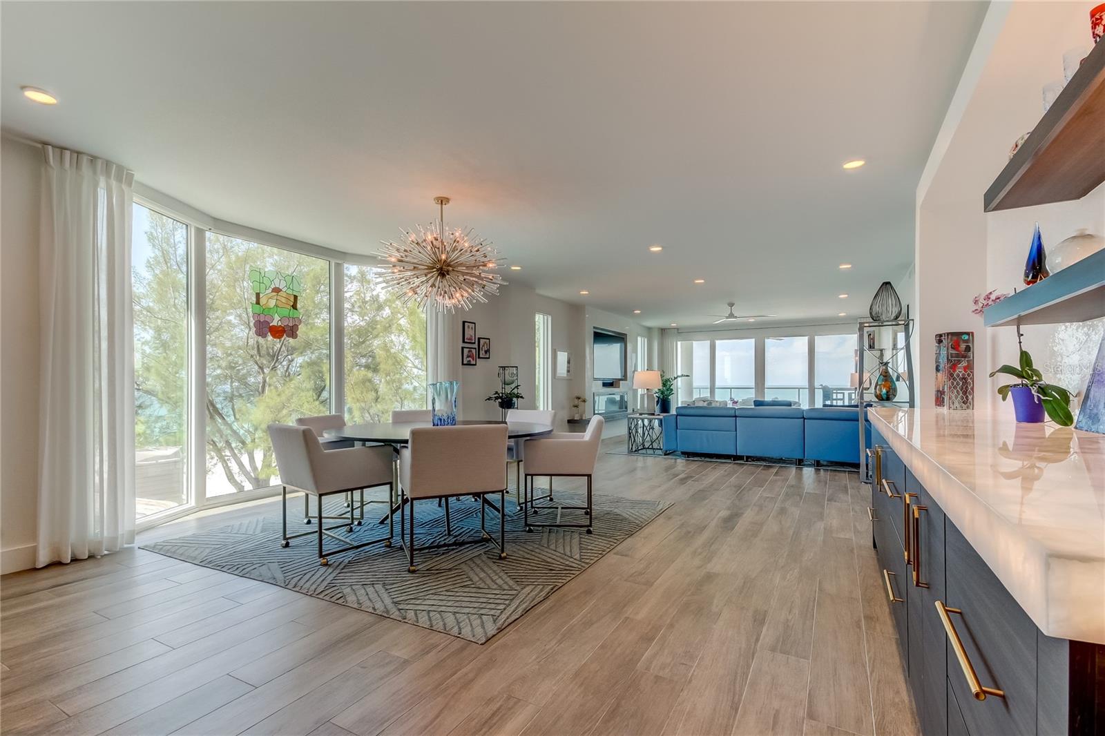 ONELLA CONDO - Residential