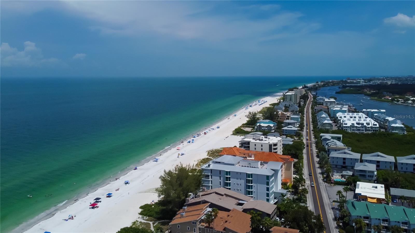 ONELLA CONDO - Residential