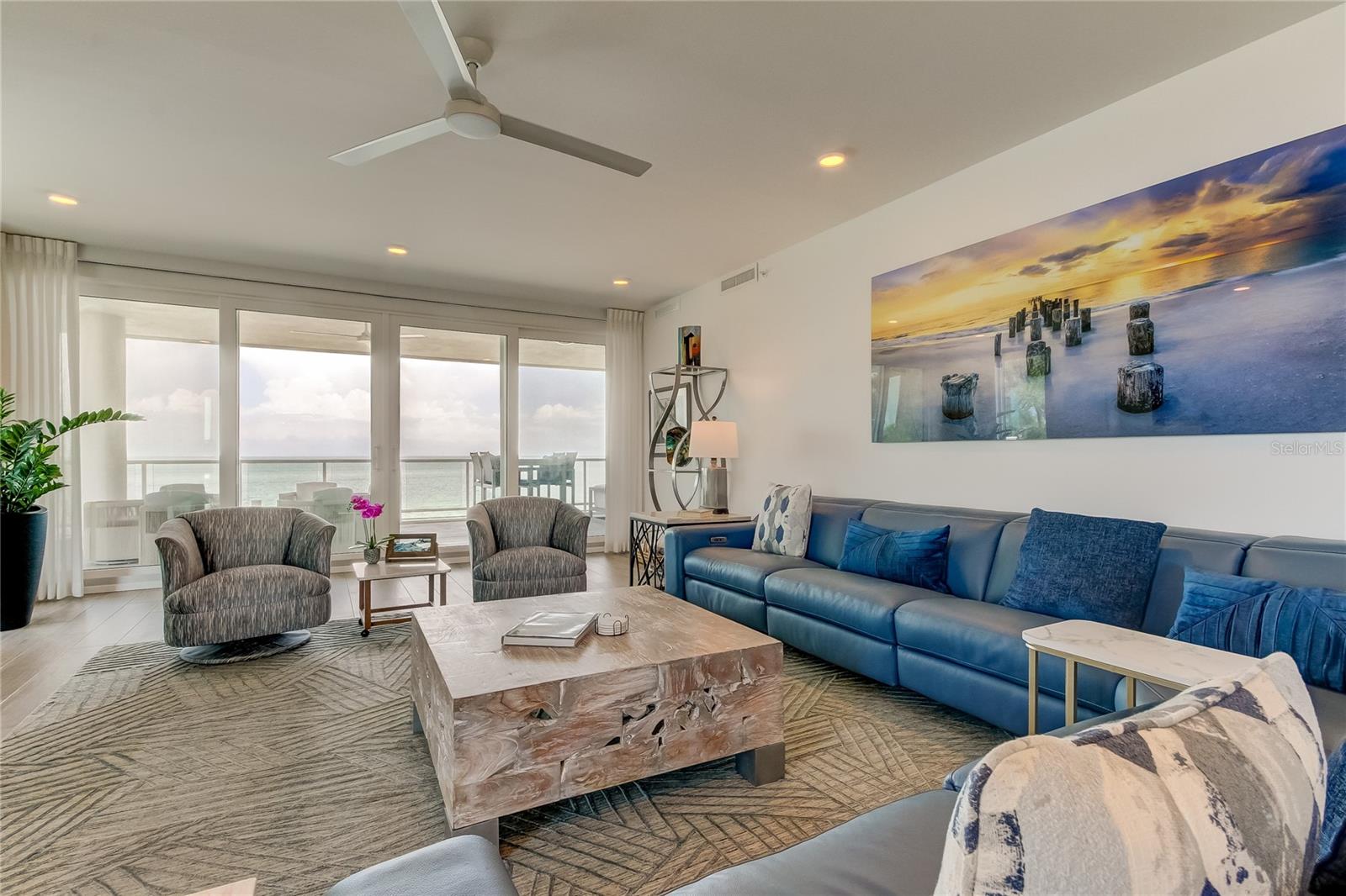 ONELLA CONDO - Residential