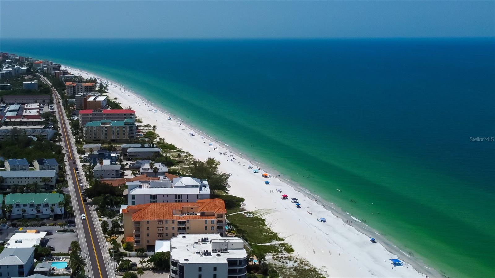 ONELLA CONDO - Residential