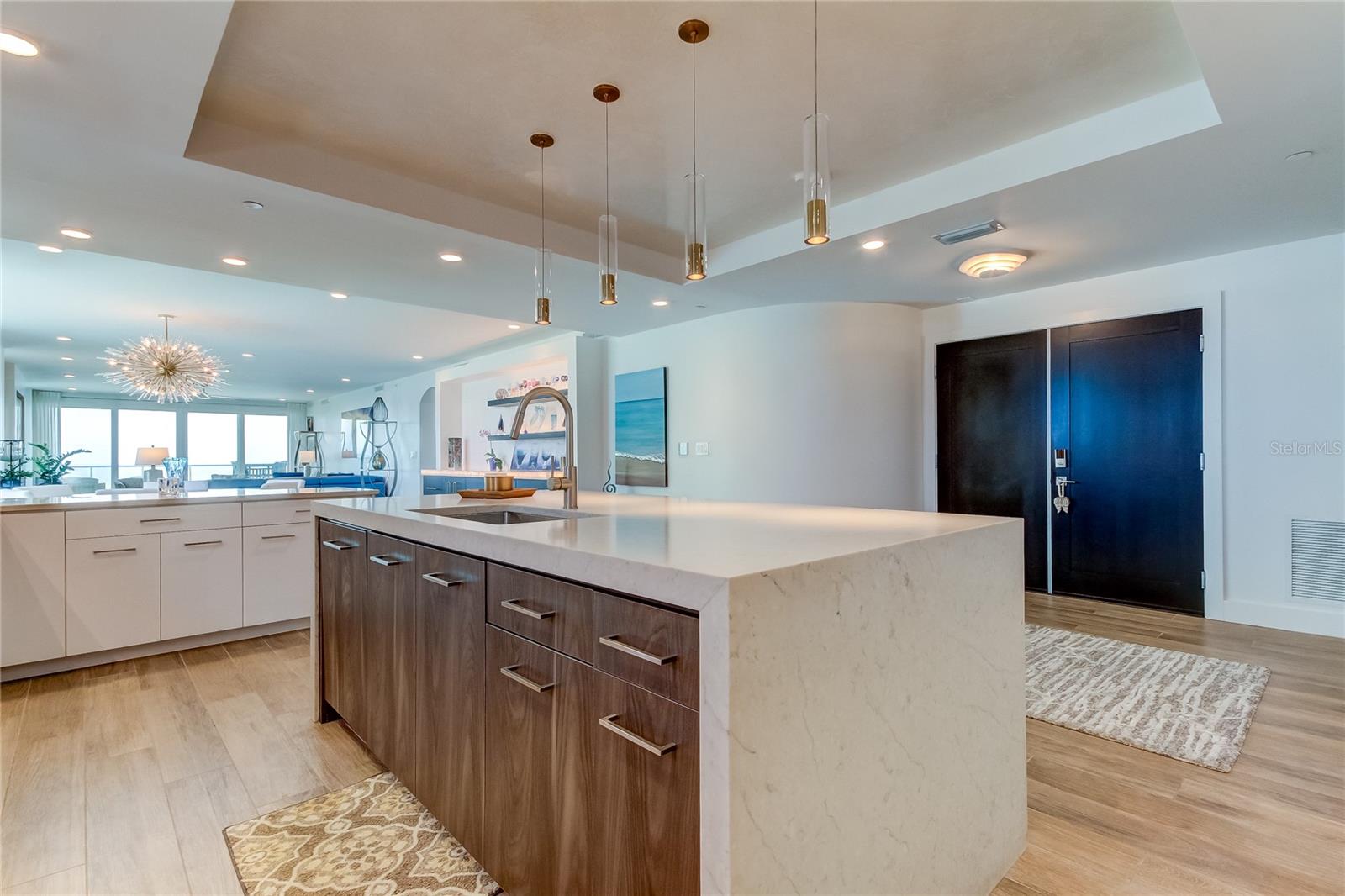 ONELLA CONDO - Residential