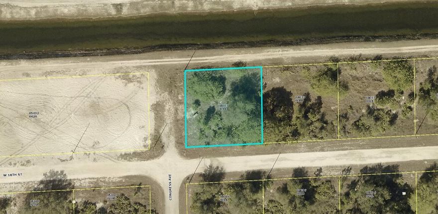 A VACANT LOT IN LEHIGH ACRES IN LEE COUNTY!!!