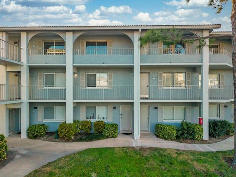 Photo of 115 Oyster Bay Circle #320, Altamonte Springs, FL 32701 (MLS # O6379140)