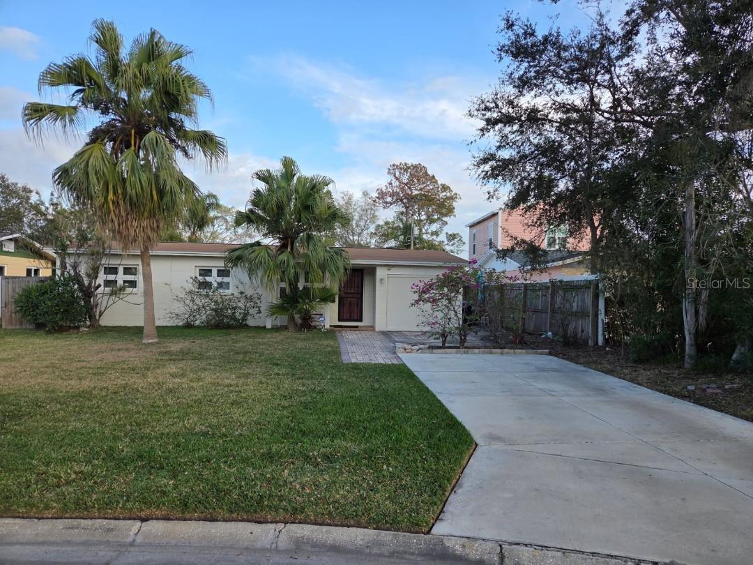 SHORE ACRES OVERLOOK SEC - Residential