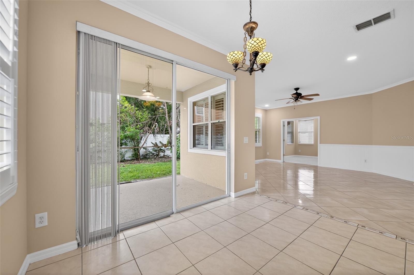 NEWBURY PARK - Residential