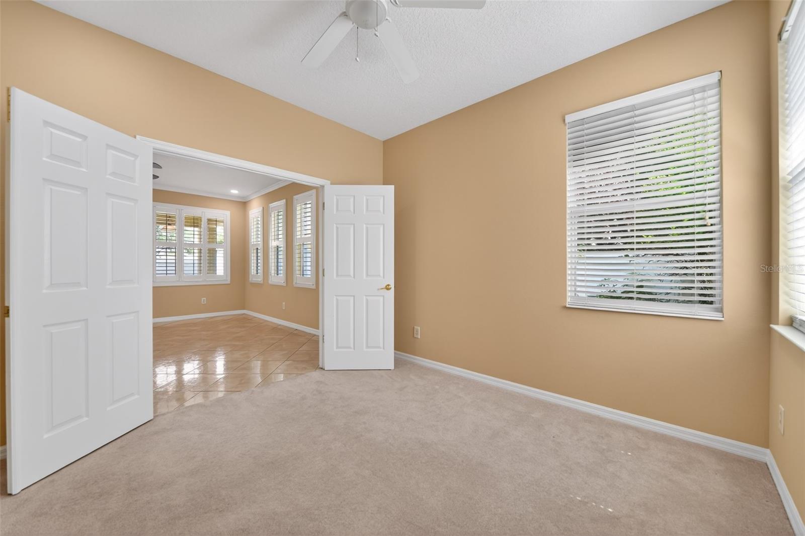 NEWBURY PARK - Residential