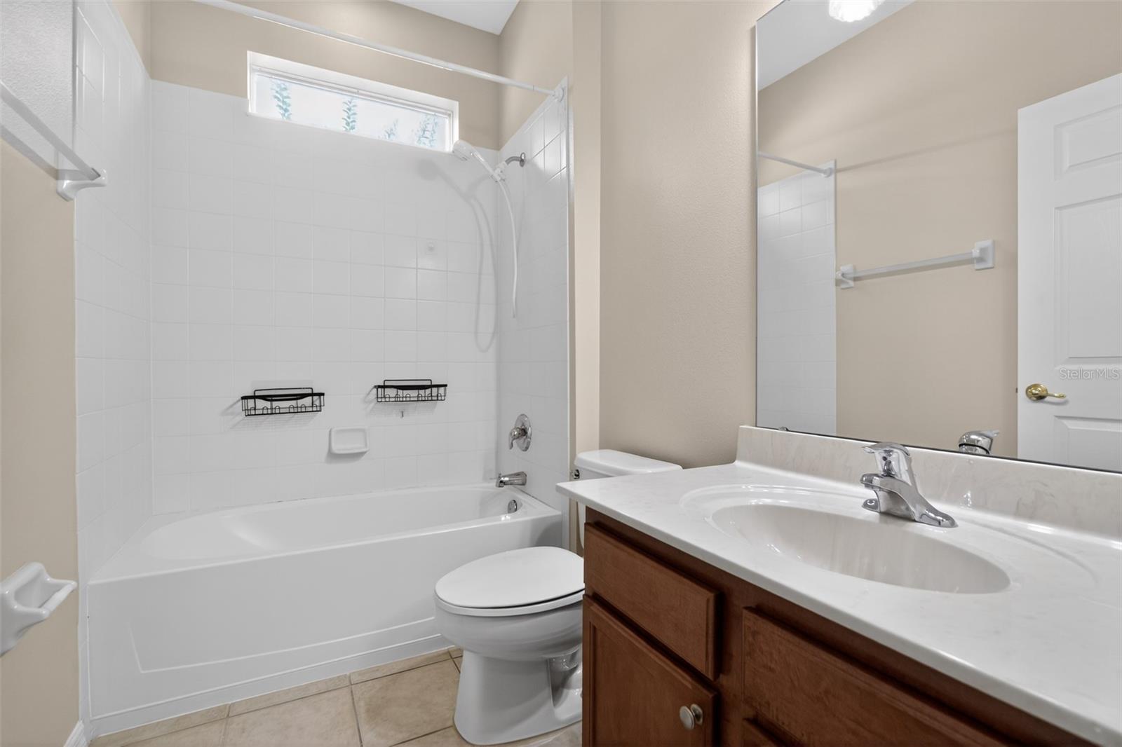 NEWBURY PARK - Residential