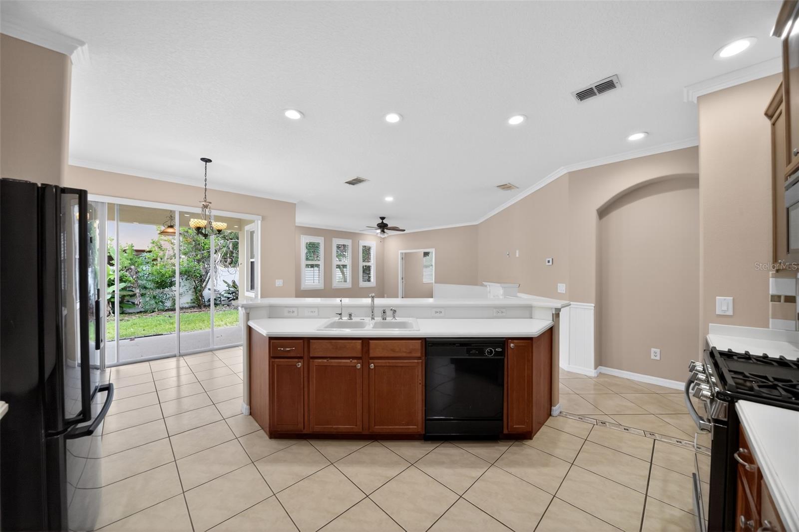 NEWBURY PARK - Residential