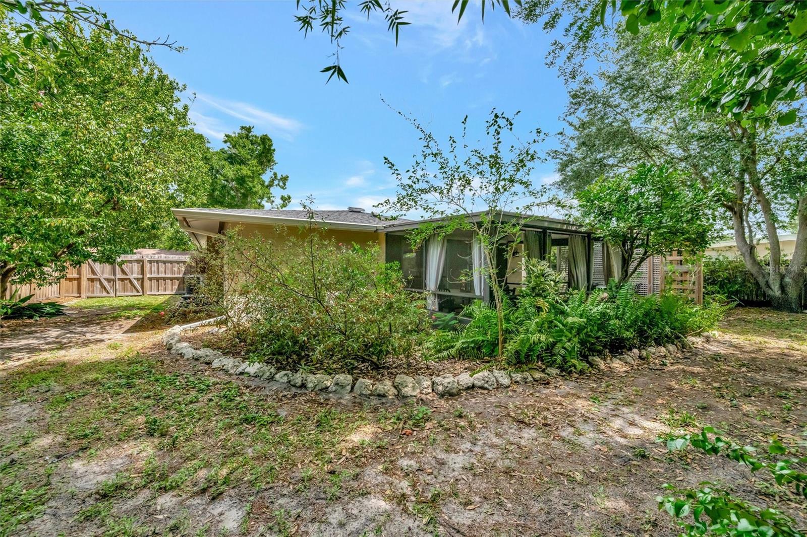 SOUTH GATE RIDGE 03 - Residential