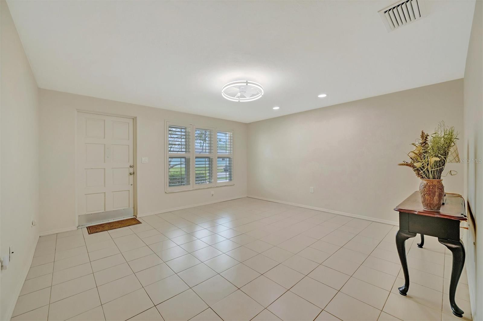 SOUTH GATE RIDGE 03 - Residential