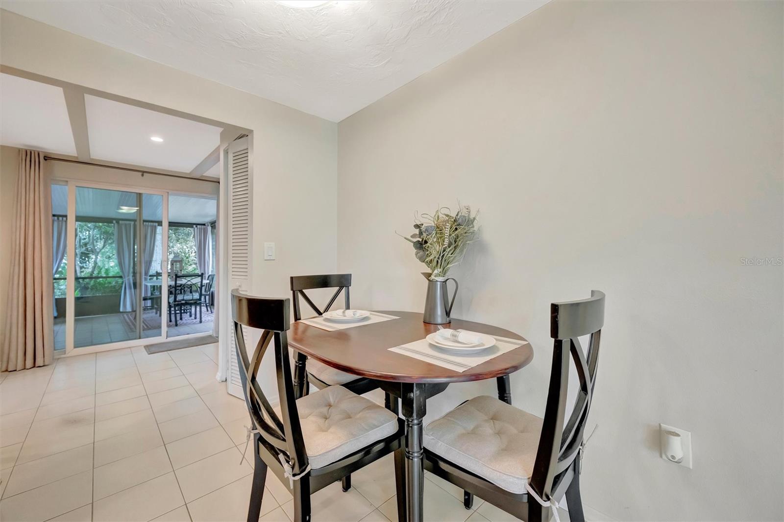 SOUTH GATE RIDGE 03 - Residential